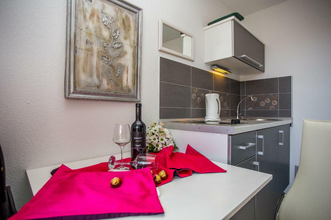 Apartments Lux マカルスカ エクステリア 写真